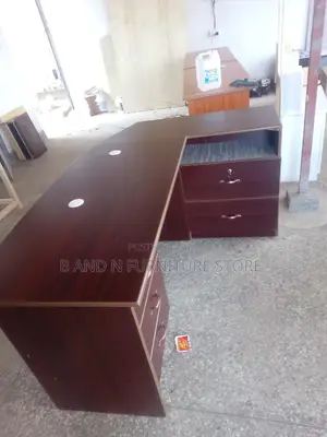 Exciting Elegant Office Table 125 by 62 80cm