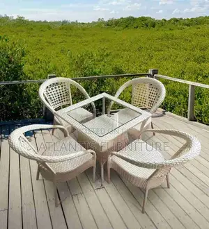 An Craft Sofa Set