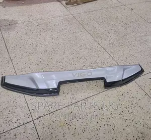Hilux Vigo Hood Cover / Hood Visors