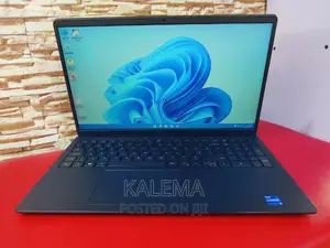 Laptop Dell Vostro 3555 8GB Intel Core I5 SSD 256GB