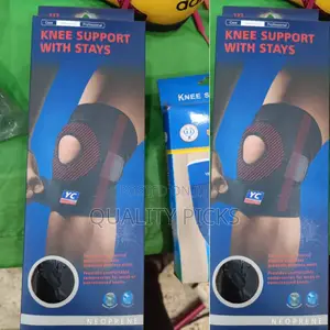 Knee Support With Strays