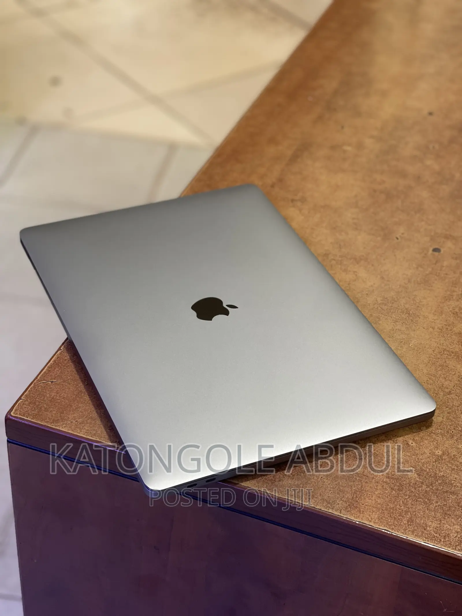 New Laptop Apple MacBook Pro 16GB Intel Core i9 SSD 1T