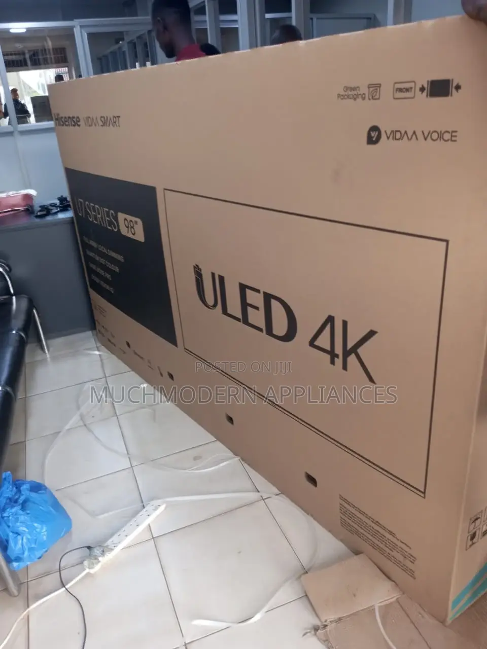 Hisense 98 Inches Smart TV Quantum Dot