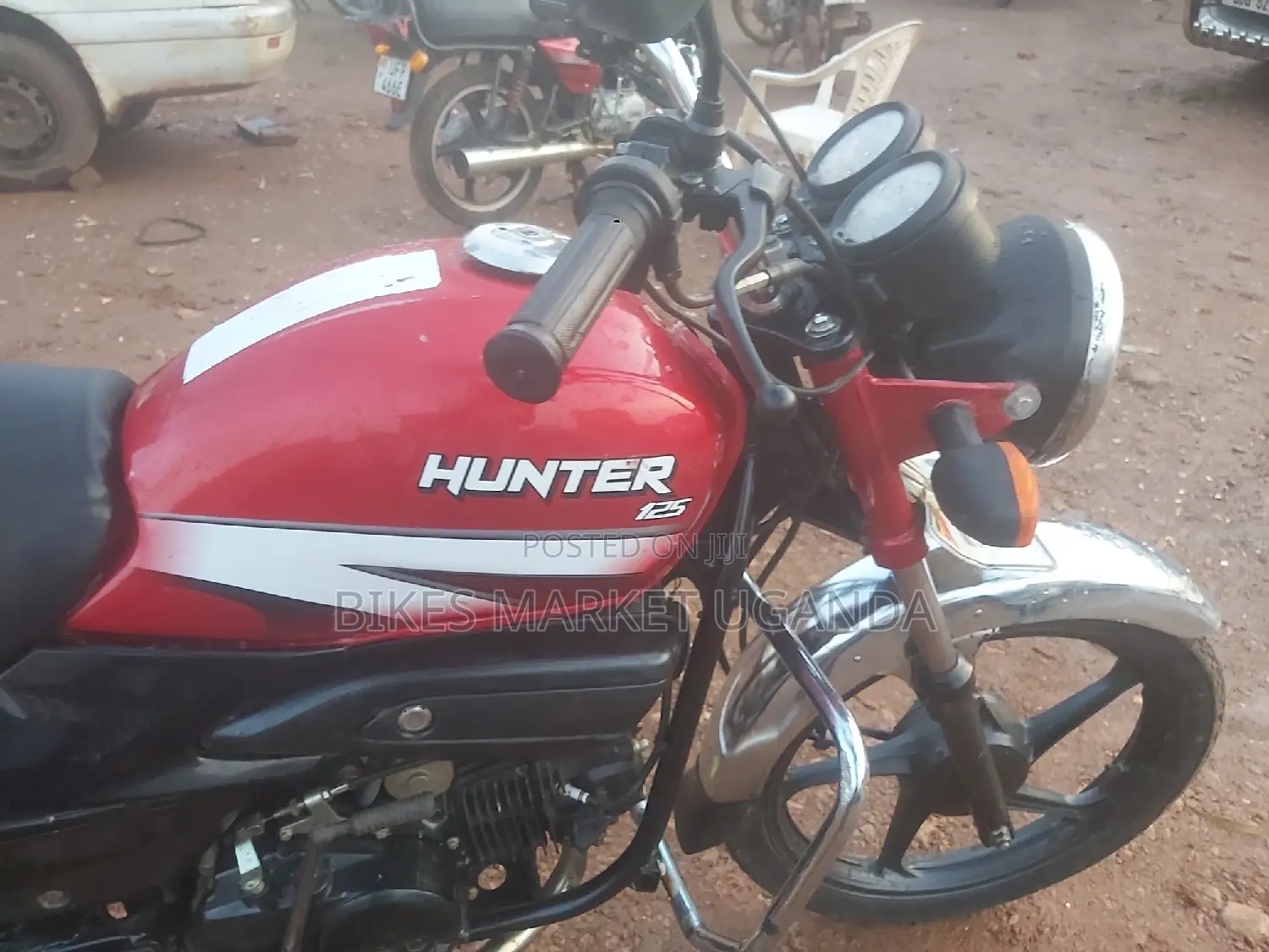 Hero Hunter 125 2020 Red