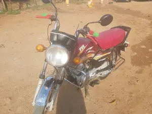 TVS XL 100 2018 Red