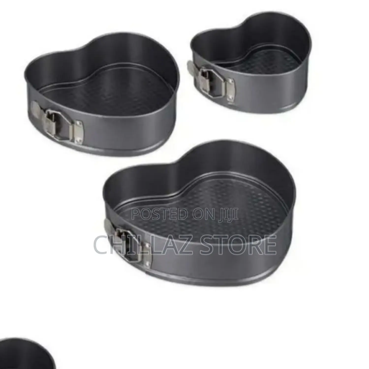 3 PCS Heart Shaped Pans.