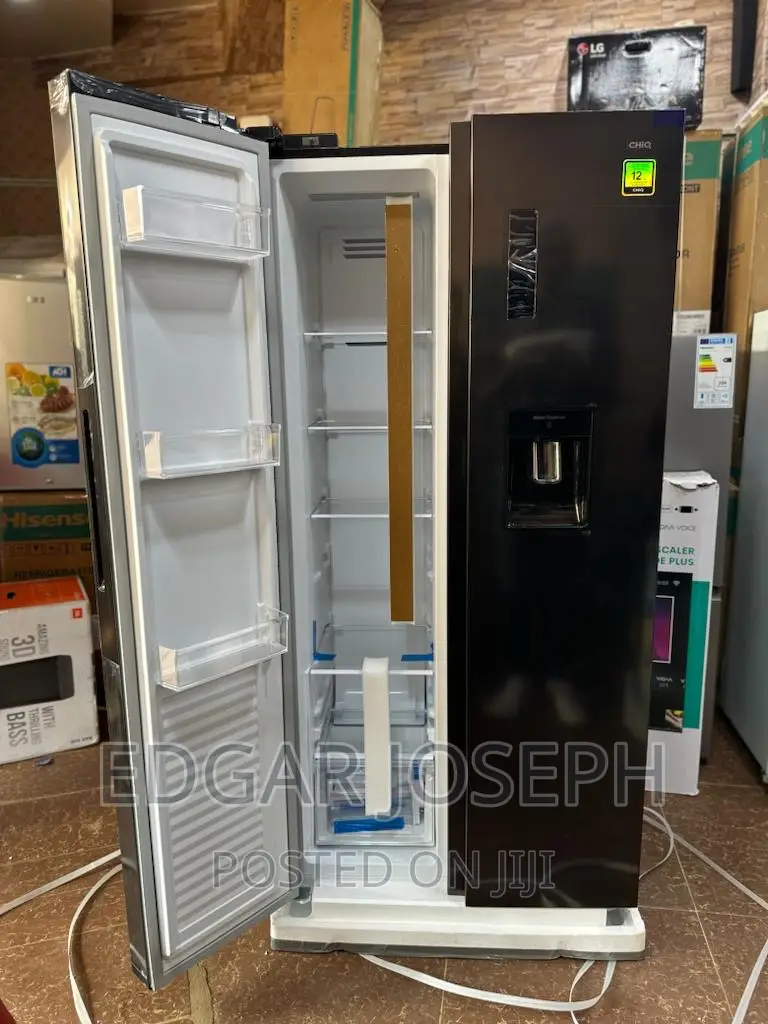 Chiq 560L Refrigerator Side by Side