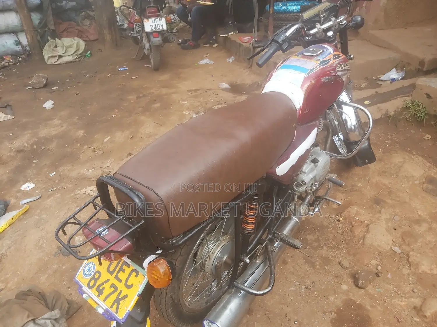 Bajaj Boxer 2013 Red