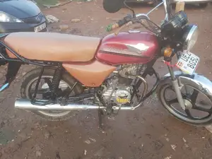 Boss Hoss BH3 2018 Red