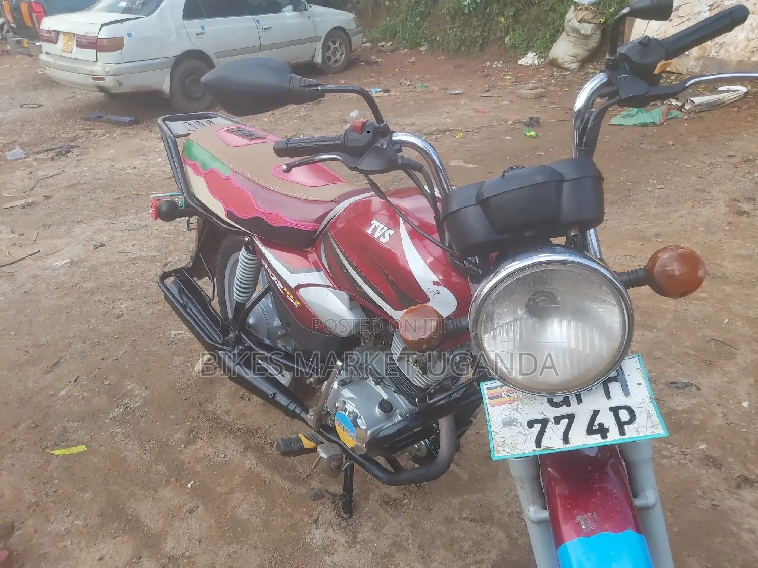 TVS HLX 125 2022 Red