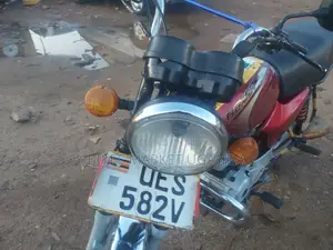 Bajaj Boxer 2018 Red