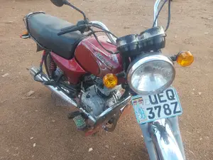 Bajaj Boxer 2018 Red