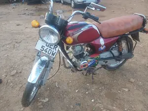 Bajaj Boxer 2018 Red
