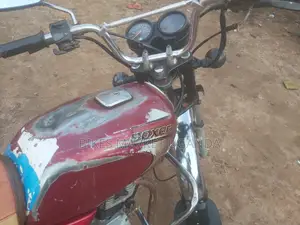 Bajaj Boxer 2016 Red