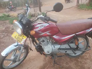 Bajaj CT 110X 2022 Red