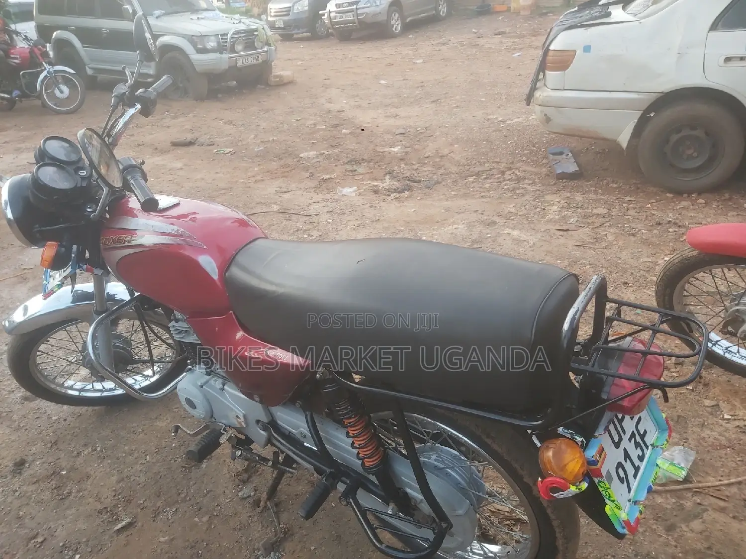 TVS HLX 125 2020 Red