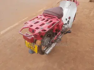 Honda CBR 2006 Red