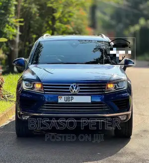 Volkswagen Touareg 2014 Blue