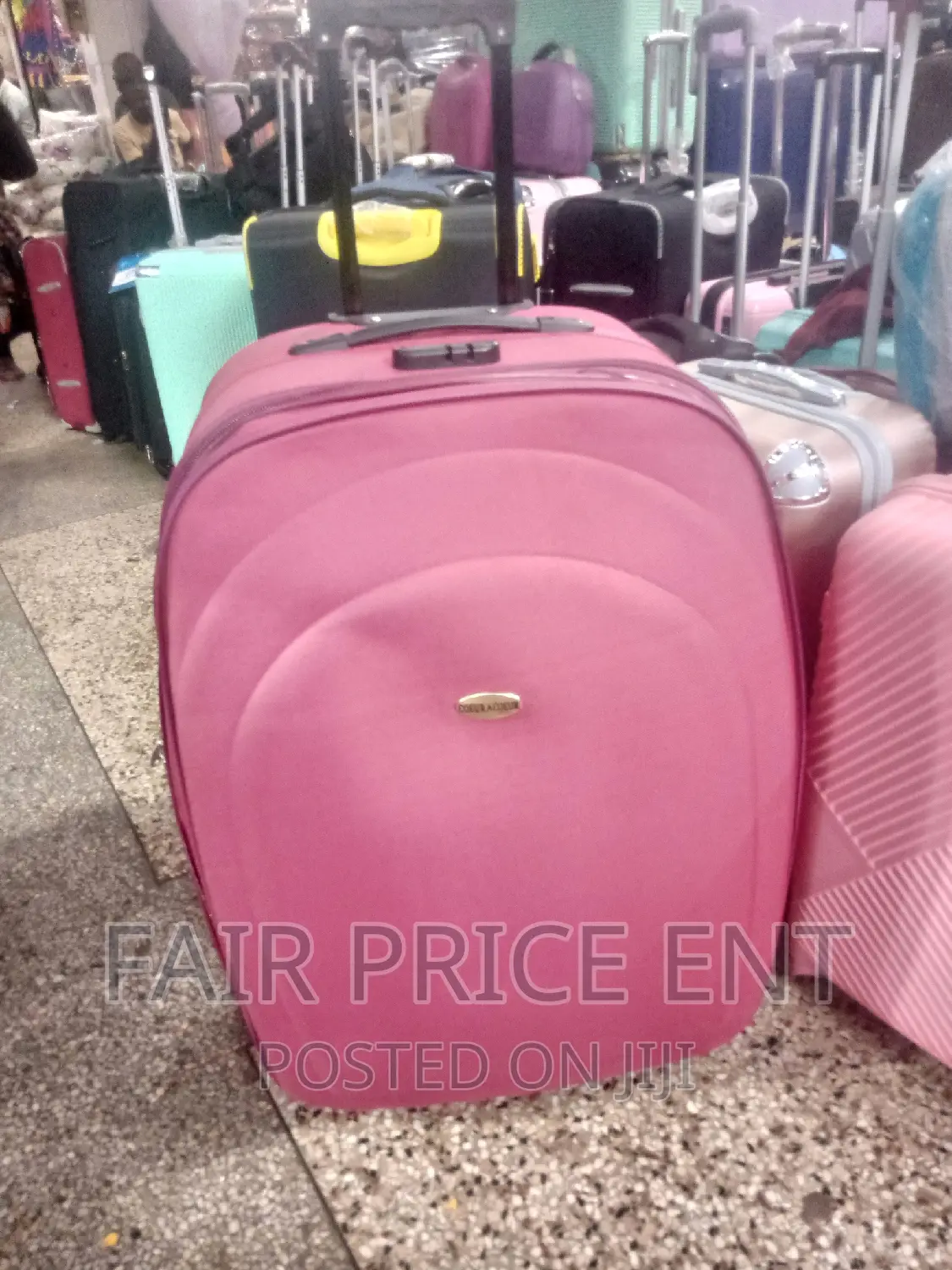 Cloth Suitcase.Medium.(Red.)