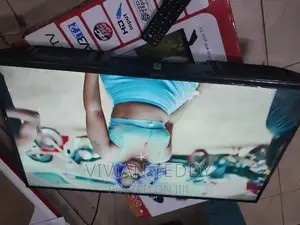 32" Samsung TV Flat Screen
