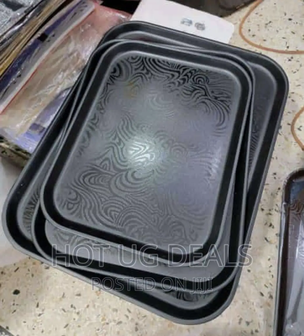 3 Piece Non Slide Rubber Serving Trays-black.