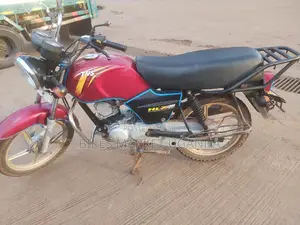TVS HLX Plus ES 2017 Red