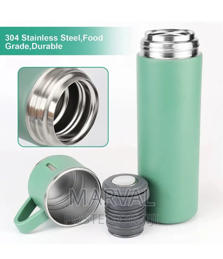 Vacuum Flask Set With 3 Stainless Steel Cups