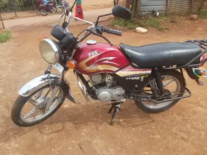 TVS XL 100 2017 Red