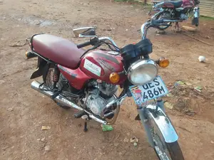 Bajaj Boxer 2018 Red