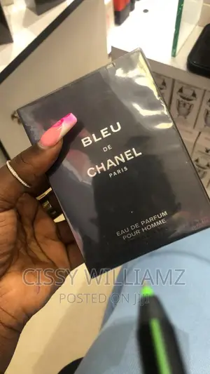 Bleu De Chanel Eau De Parfum Spray/Bleu De Chanel Pour Homme