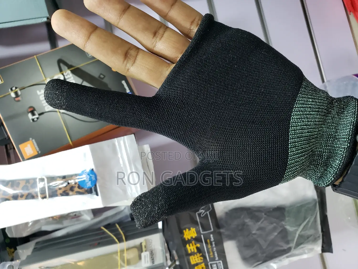 Gaming Gloves (Sweat Proof)