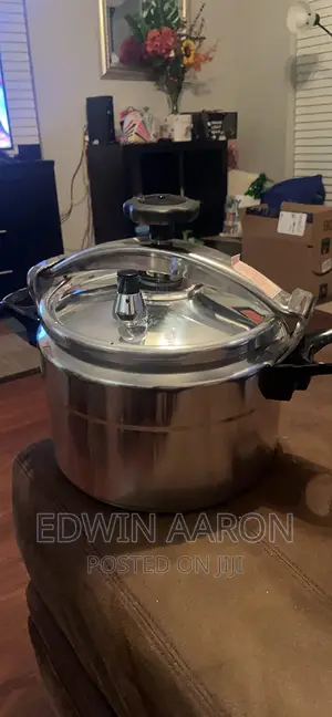 Pressure Cooker 9L