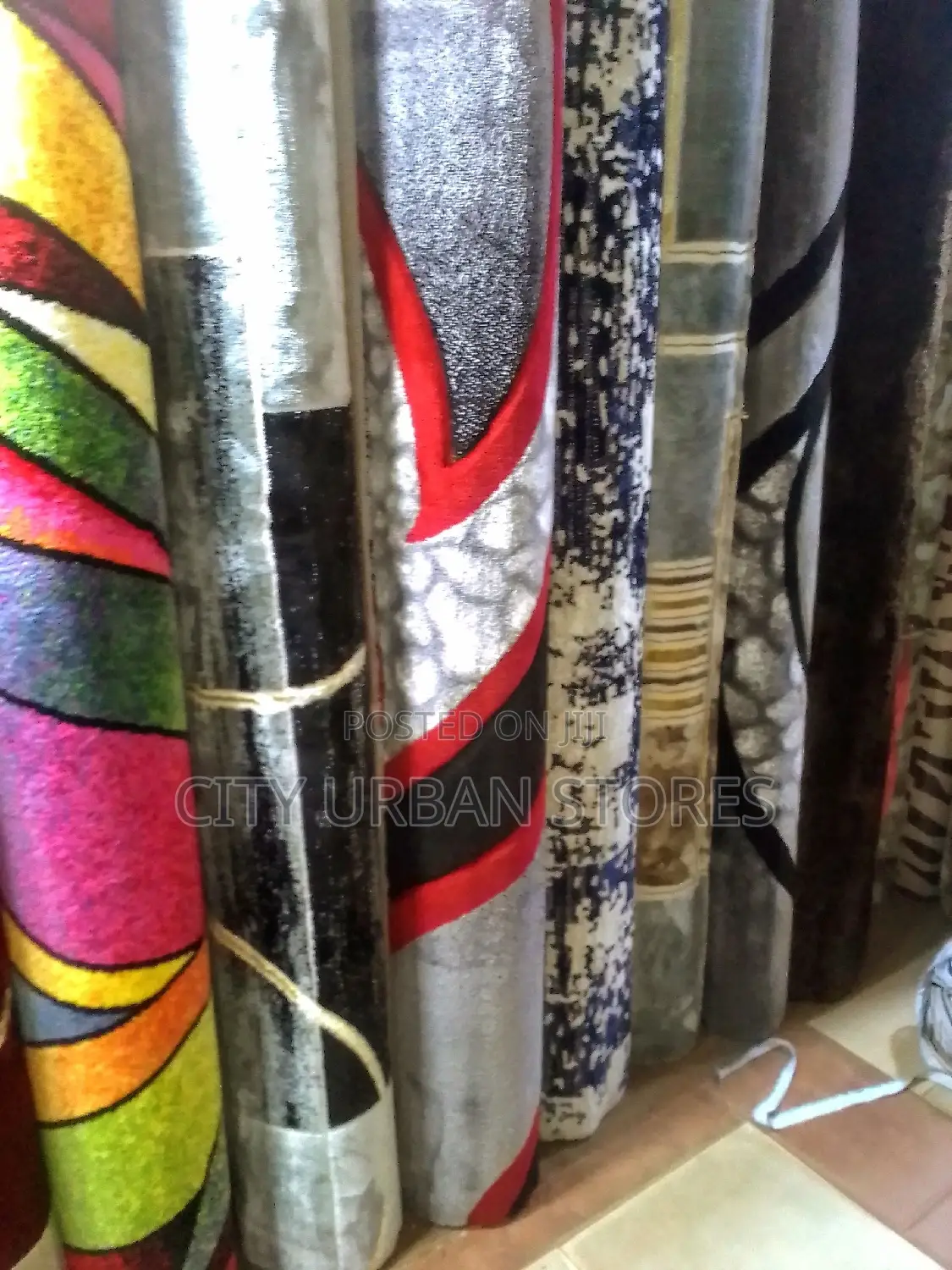 Center Rugs