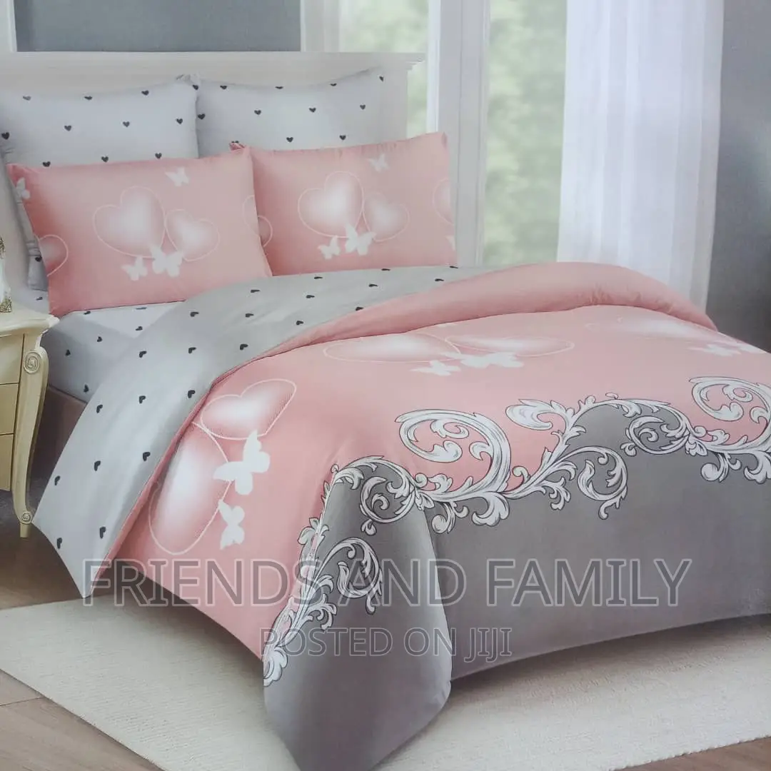 Nice Bed Cover With 4 Pieces