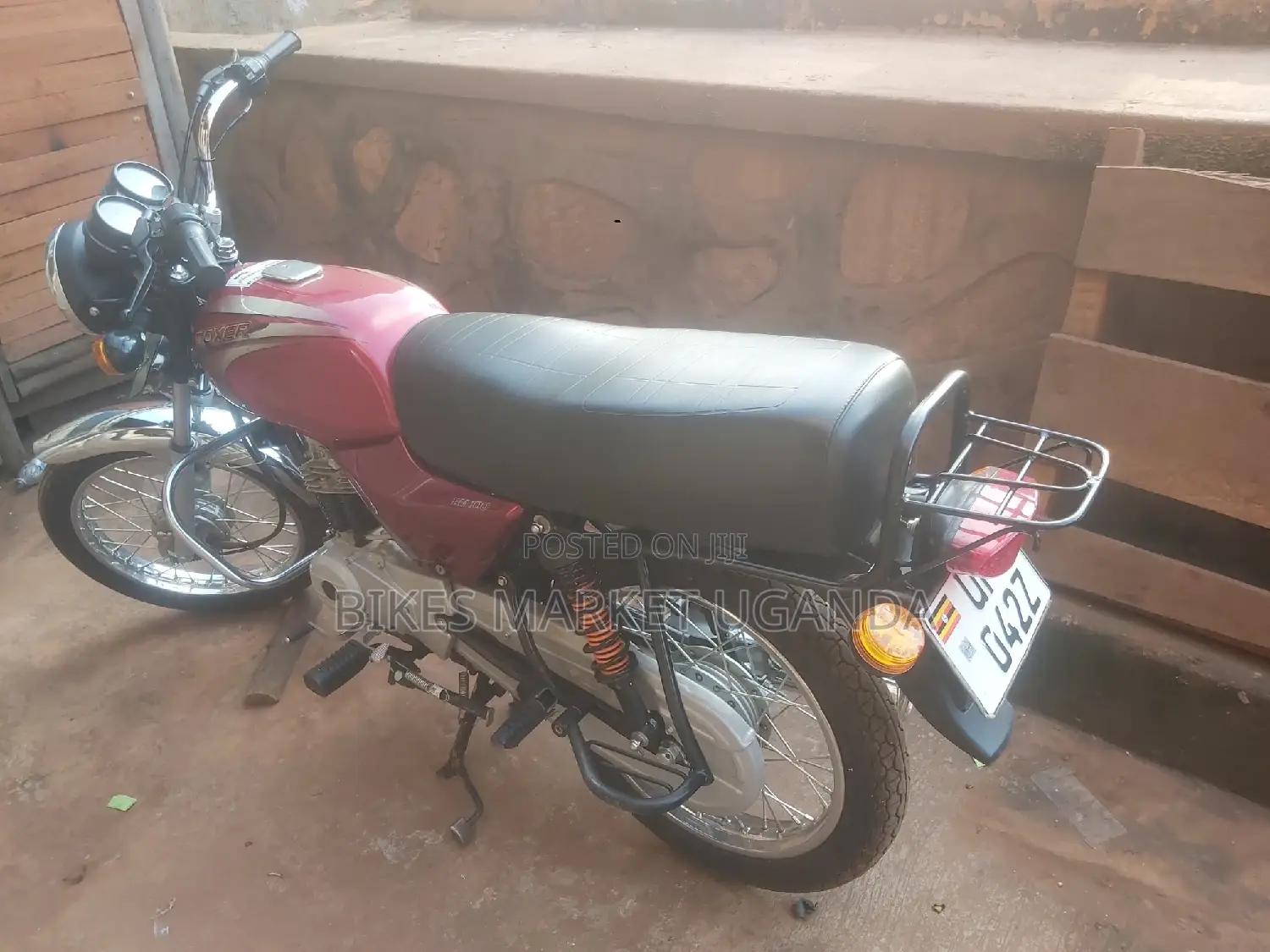 New Bajaj Boxer 2023 Red