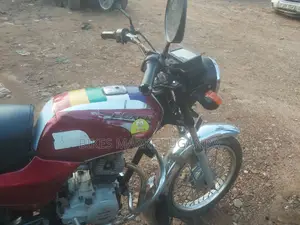 Bajaj Boxer 2016 Red