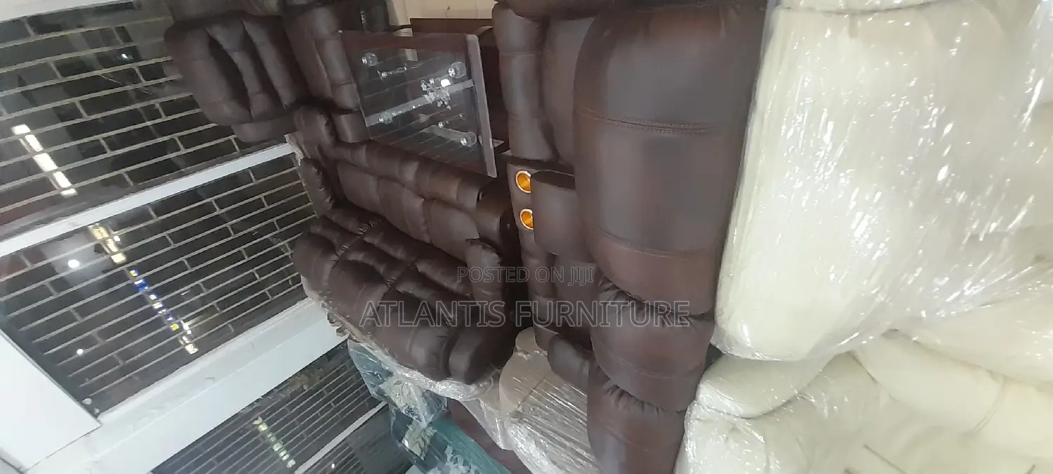 A Extraordinary Sofa Set