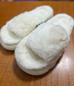 Modern House Sandles