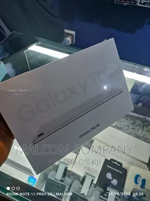 New Samsung Galaxy Tab A8 10.5 (2021) 64 GB Gray