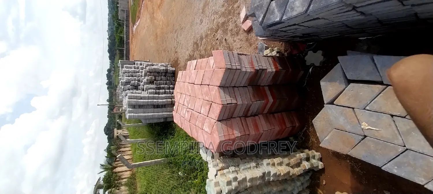 Advanced Coloured Pavers in All Sizes