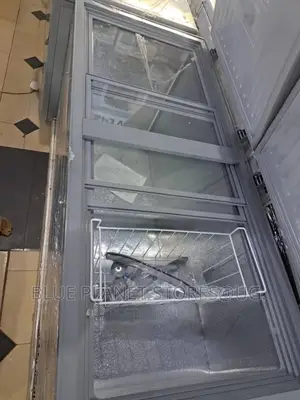 ADH 600litres Double Door Chest/Deep Freezers \\ SILVER 