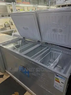ADH 600litres Double Door Chest/Deep Freezers \\ SILVER 