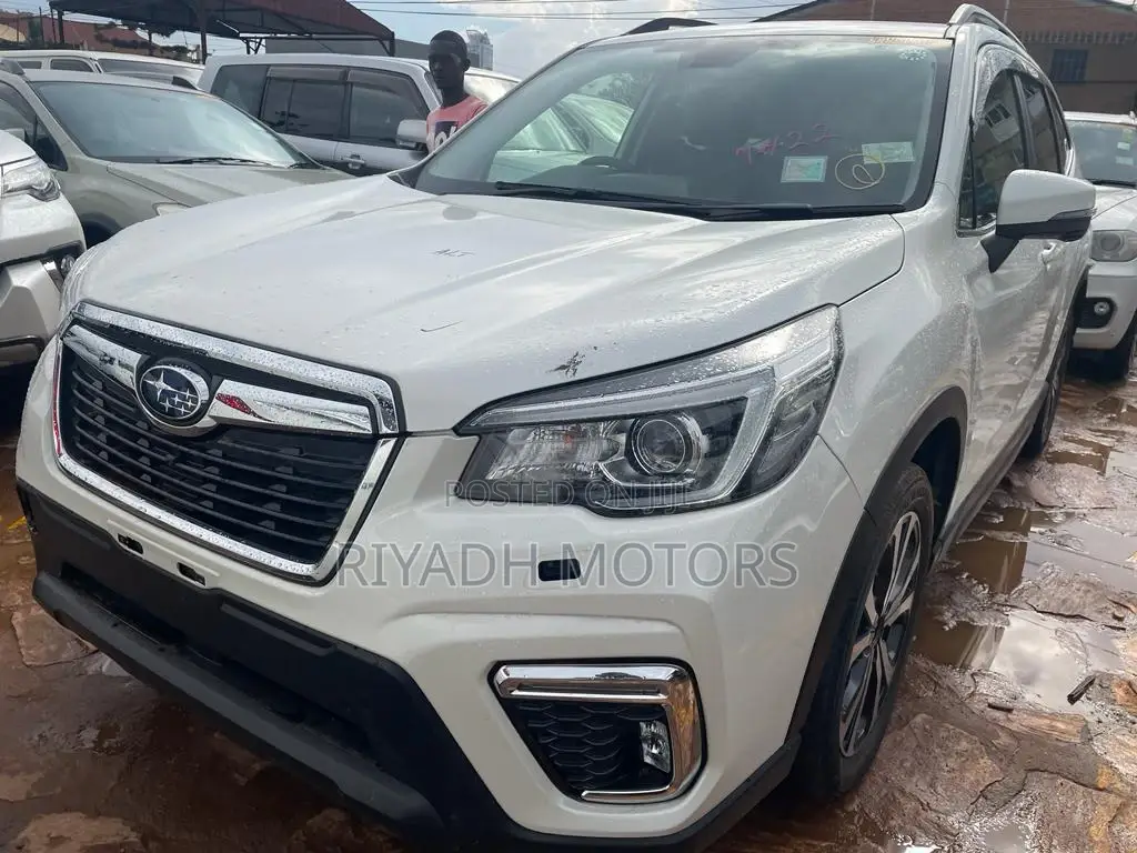 Subaru Forester 2.0XT Premium AWD 2017 White