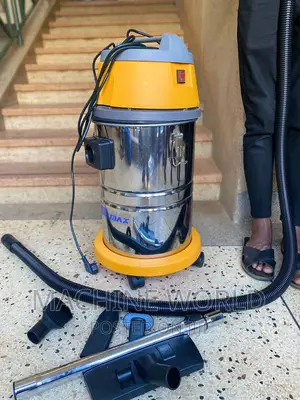 Vacuum Cleaner (Skilmax)