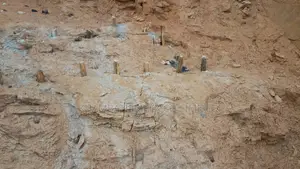 Betonamit Rock Cracking Agent