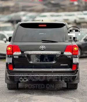 Toyota Land Cruiser 4.6 V8 ZX 2014 Black