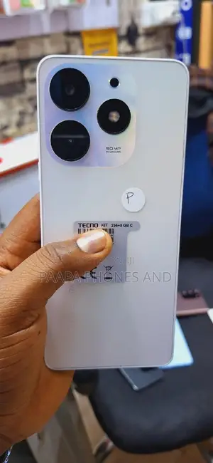 Tecno Spark 10 Pro 256 GB White