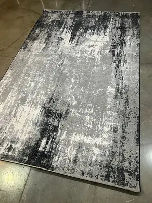 Woolen Center Rugs From Turkey