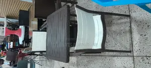 A Durable Plastic Dinning.