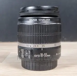 Canon Zoom Ef-S 18-55mm F3.5-5.6 IS Camera Lens